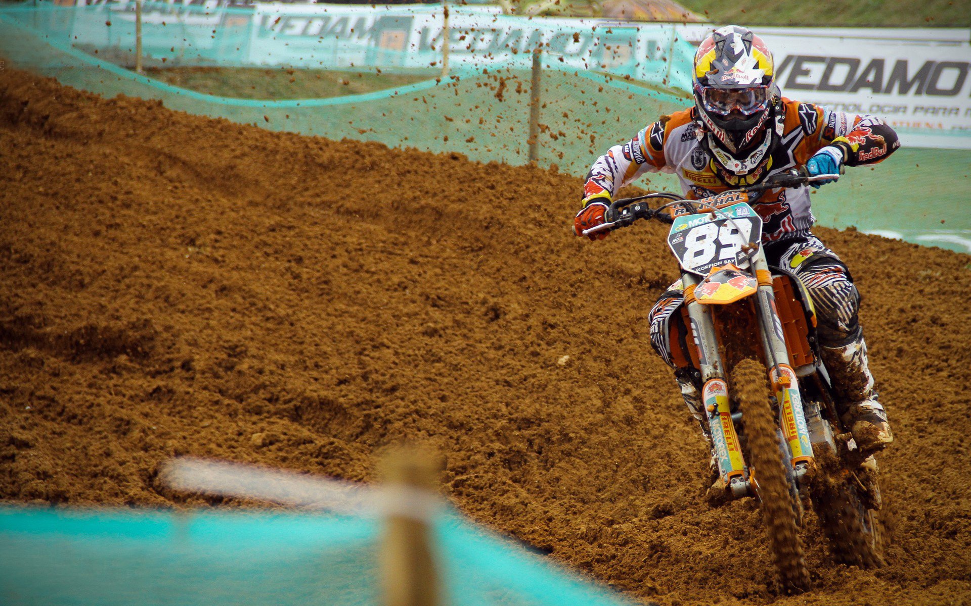 世俱杯决赛:冠军归属悬念一触即发,世俱杯夺冠